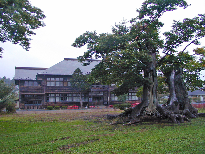 旧金成小学校