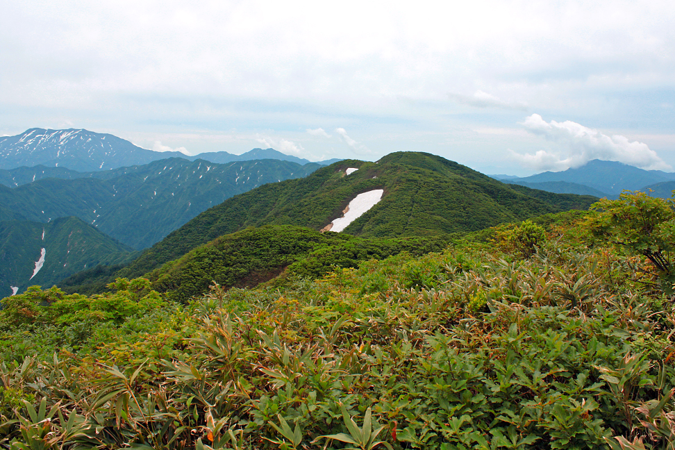 烏帽子山