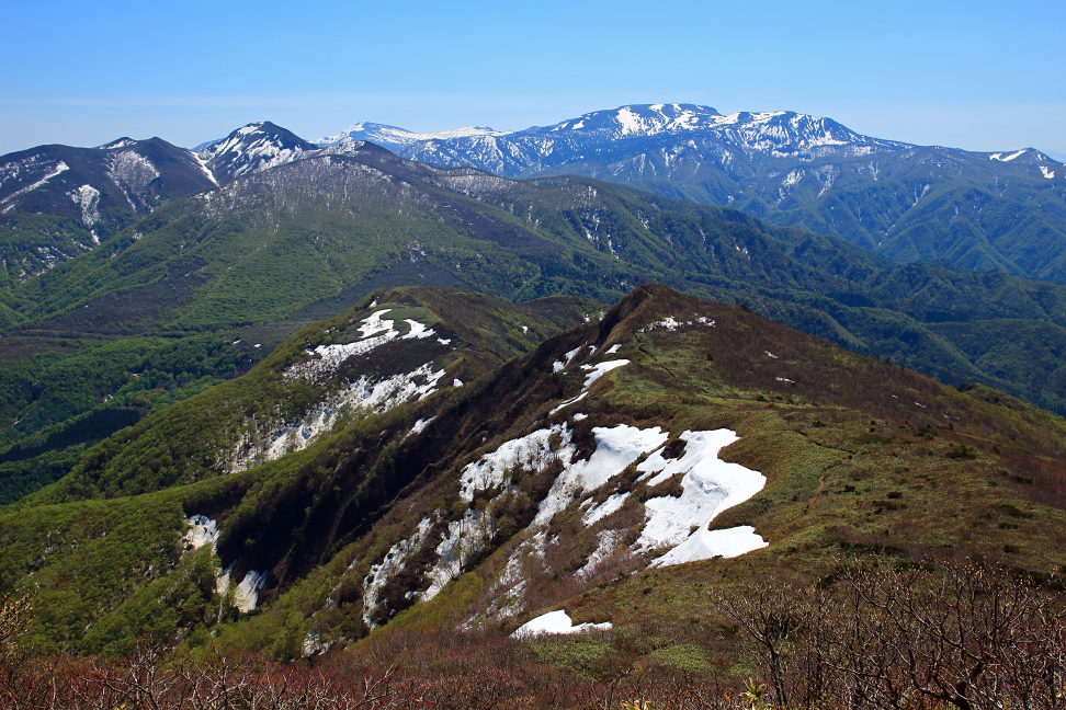 山形神室岳