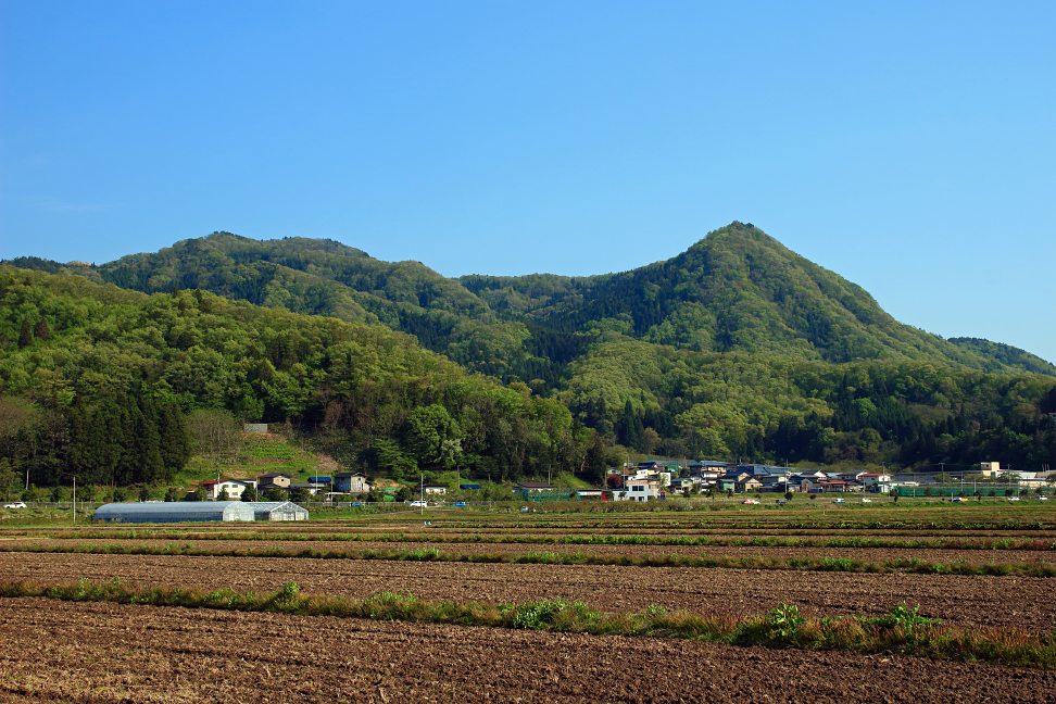 三吉山