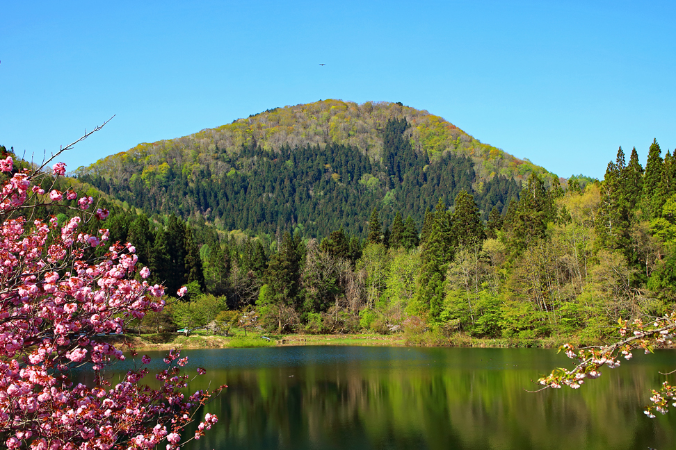 東黒森山
