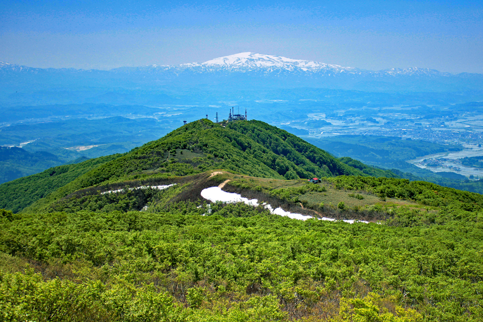 杢蔵山