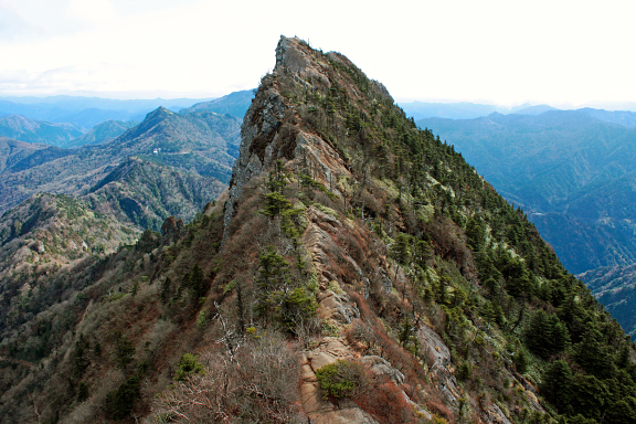 石随山天狗岳