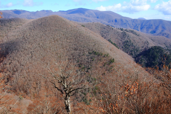 戸立山と船形連峰