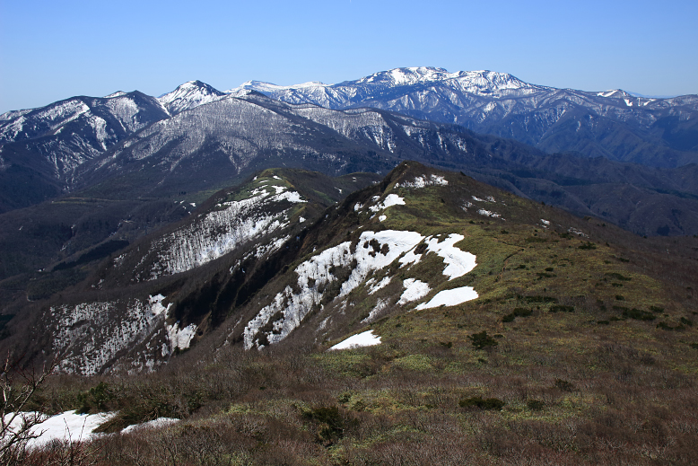山形神室岳