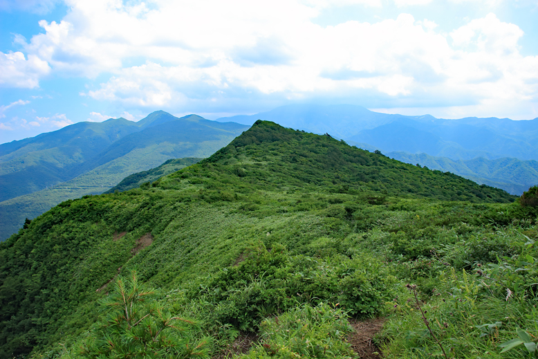 山形神室岳