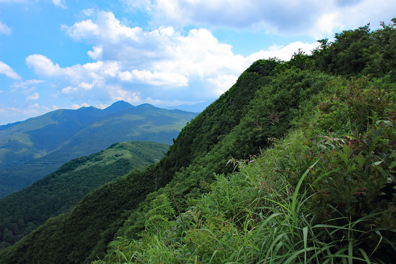 山形神室岳