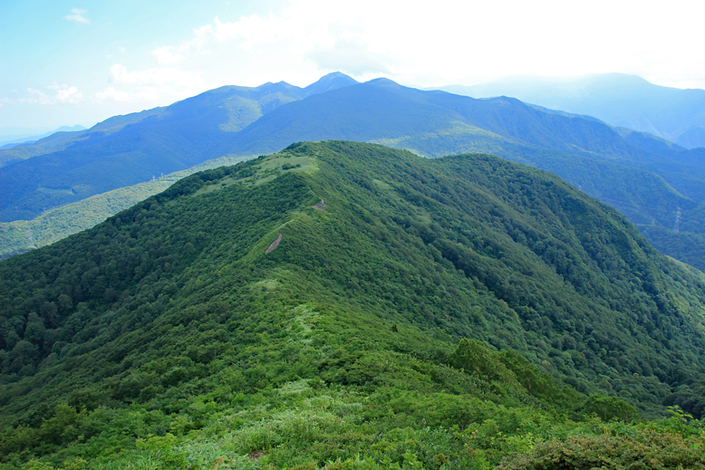 山形神室岳