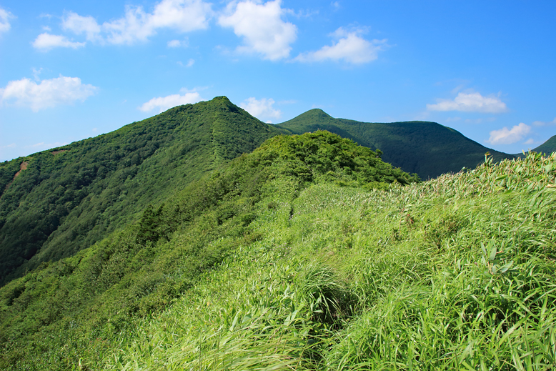 山形神室岳