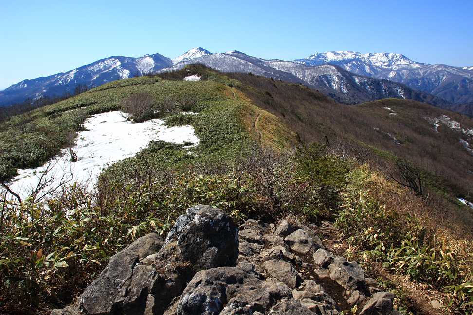 山形神室岳