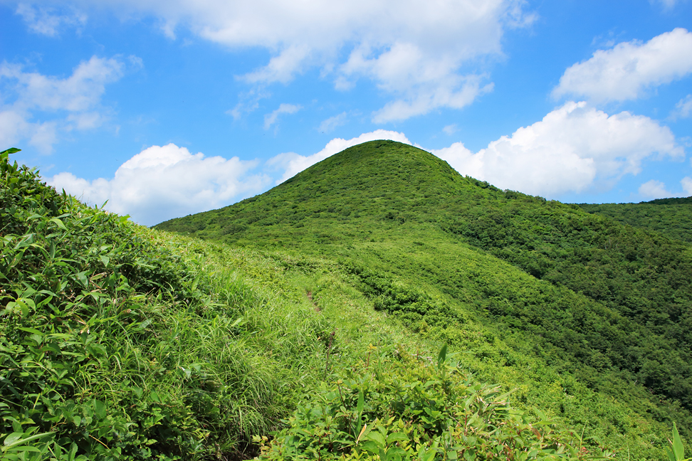 山形神室岳